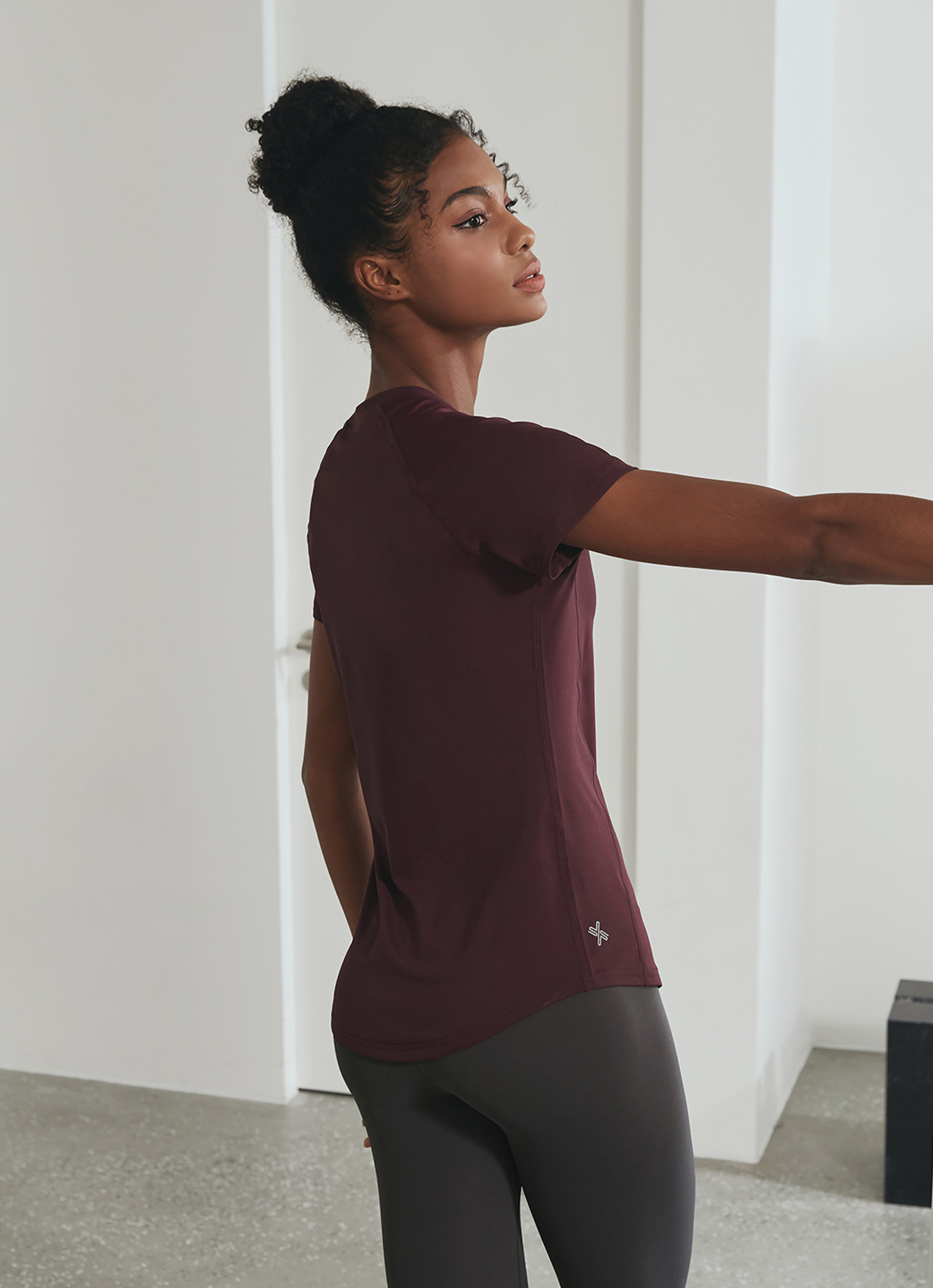 XT4108E-DahliaWine-L XT4108E-DahliaWine-L