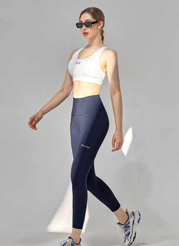 Black Label Signature 360N 8.5" Leggings Black Label Signature 360N 8.5" Leggings