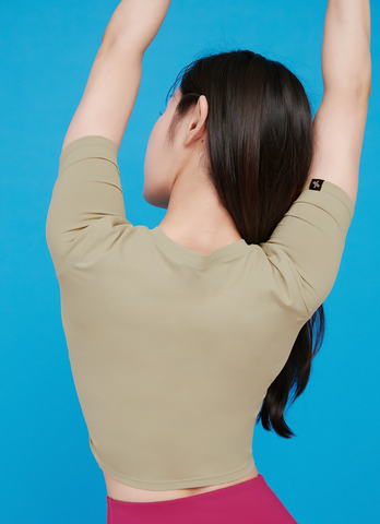 Fresh Feather Twist Crop Short Sleeve Fresh Feather Twist Crop Short Sleeve