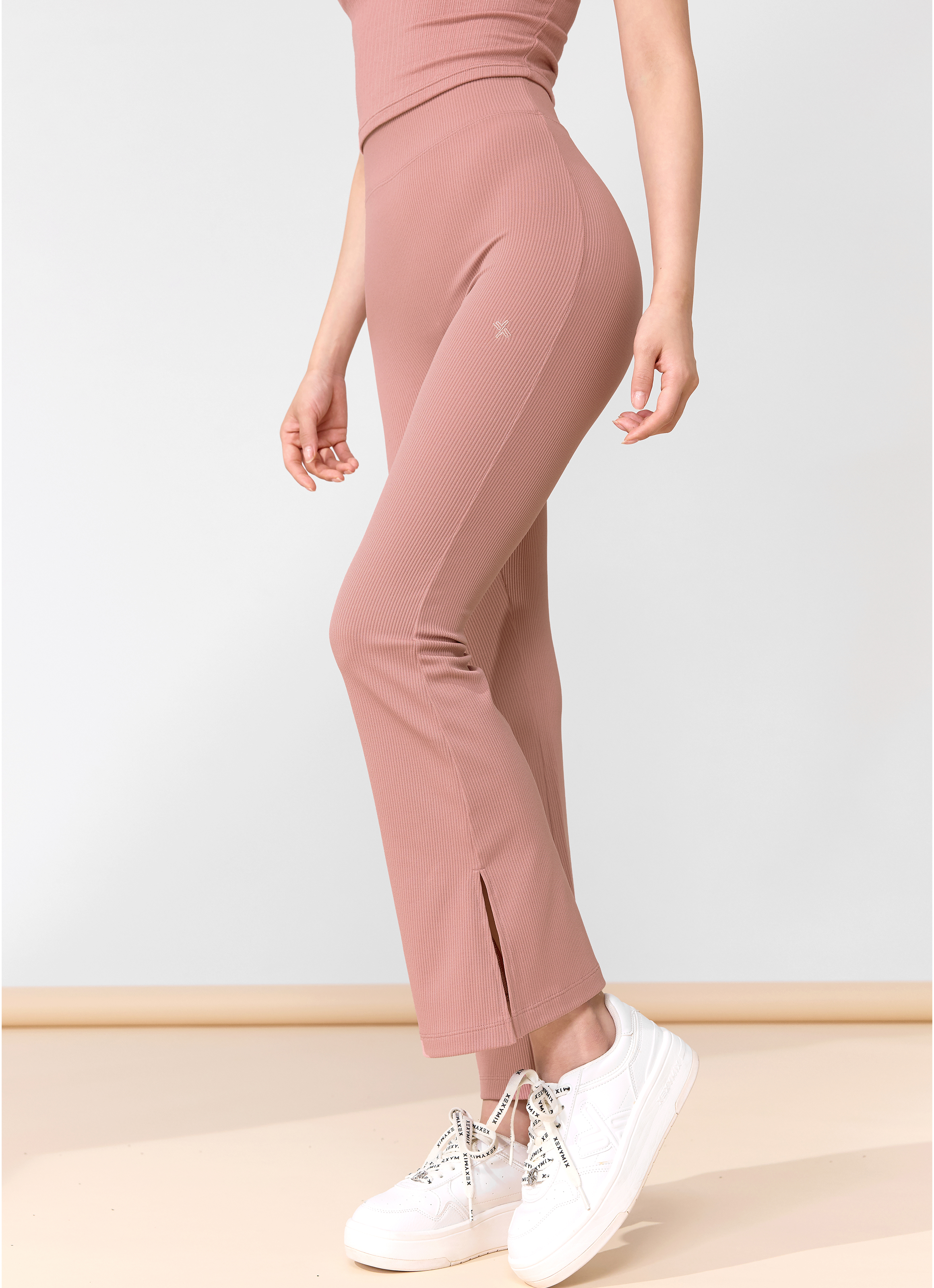 cc908a_BarockRose cc908a_BarockRose