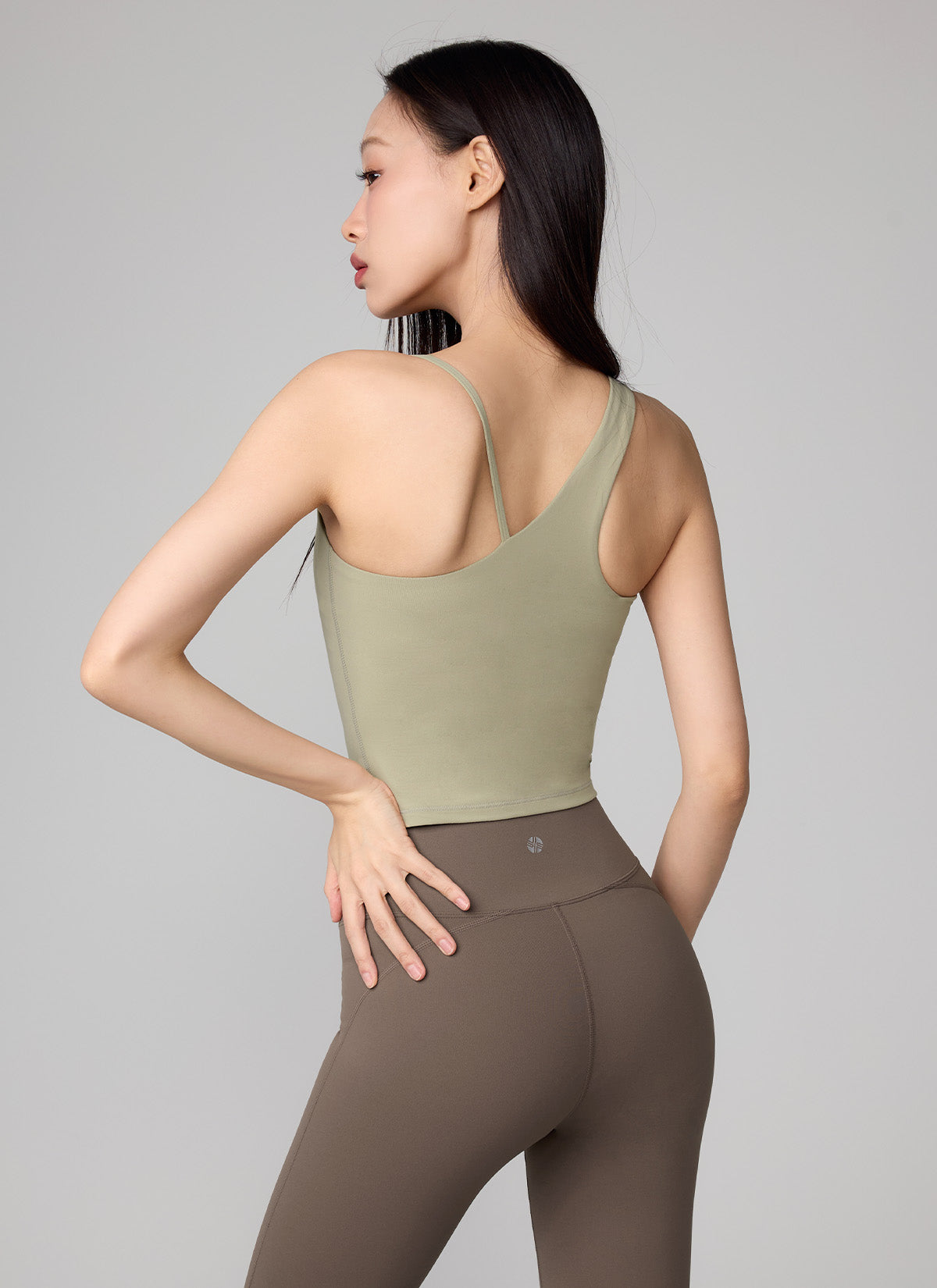 Unbalanced Strap Crop Top