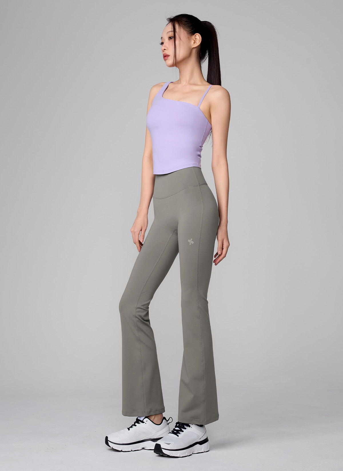 Unbalanced Strap Crop Top