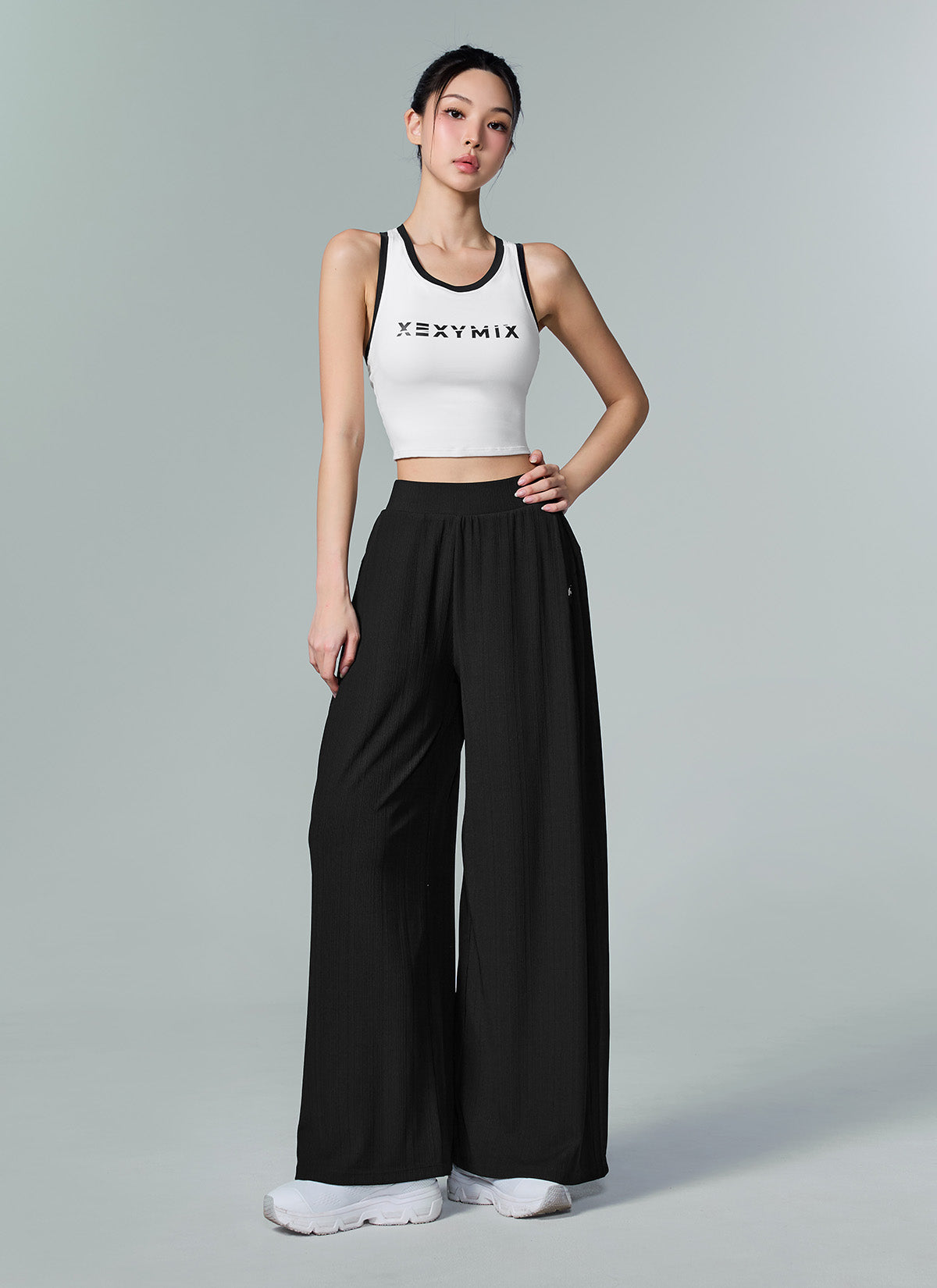 Pleated Balloon Wide Pants