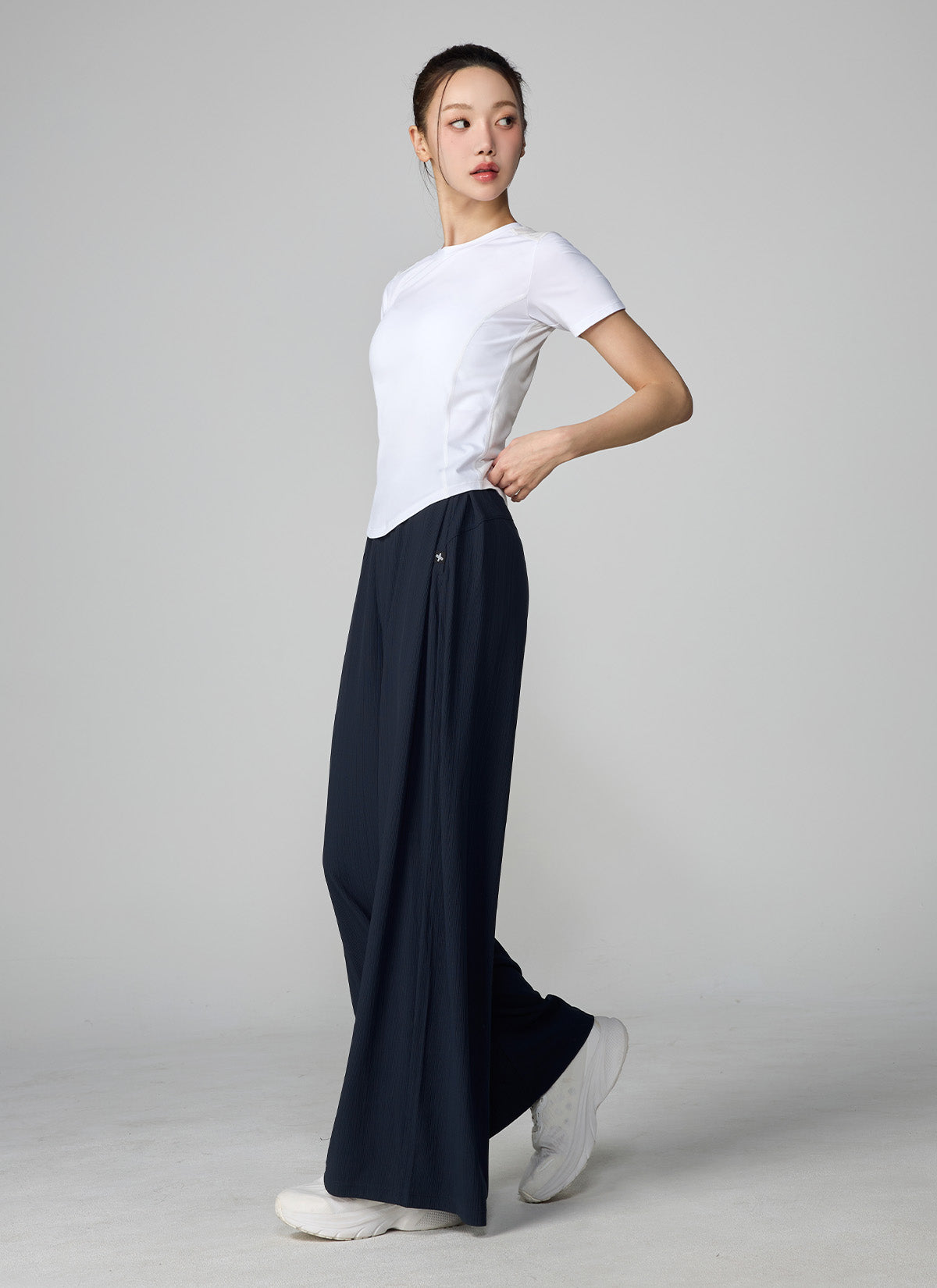 Pleated Balloon Wide Pants
