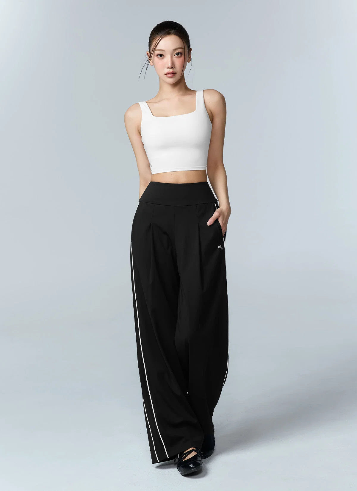 Cooling Comfort Piping Pintuck Wide Pants