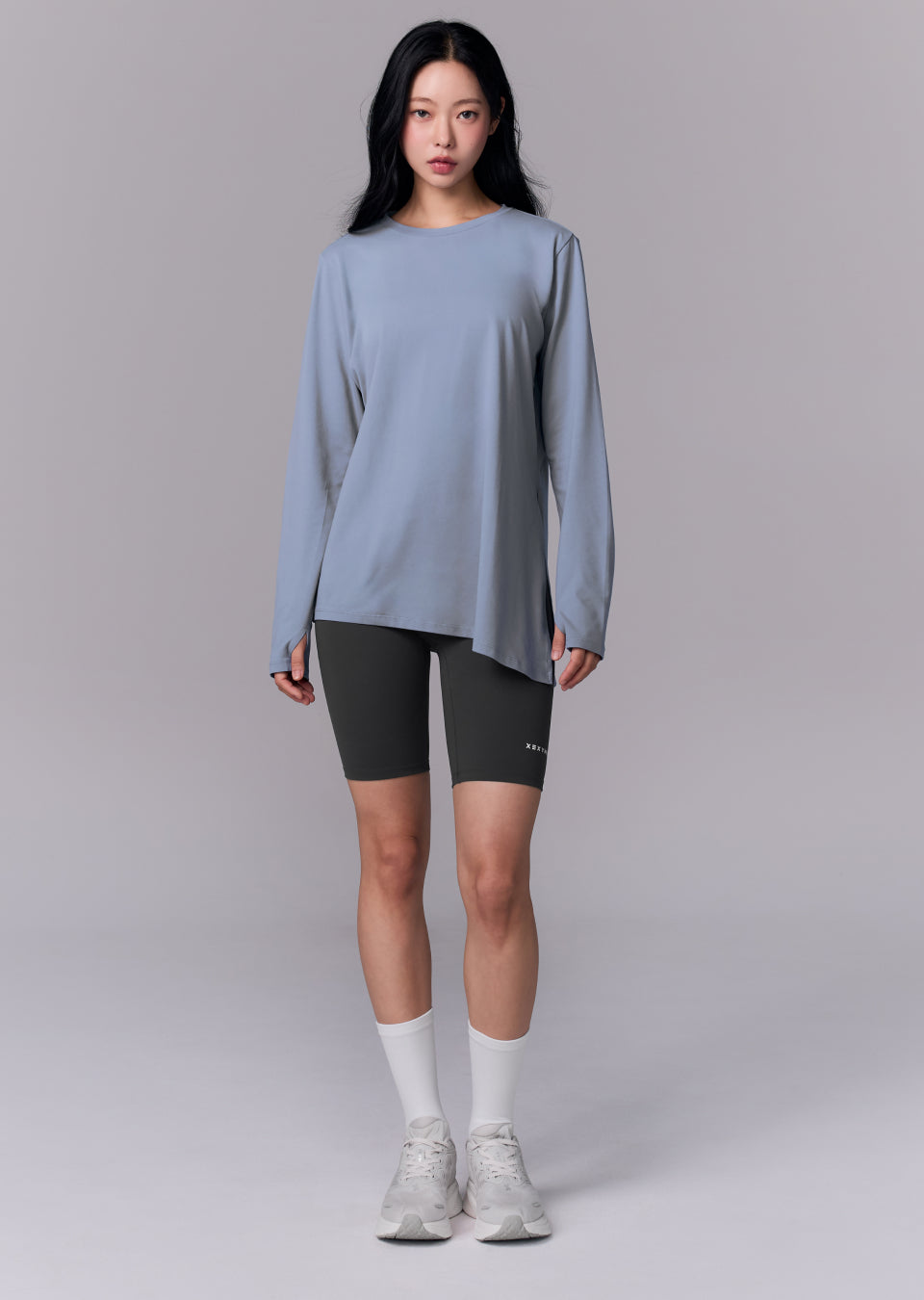 Peach-like One-Slit Loose Fit Long Sleeve