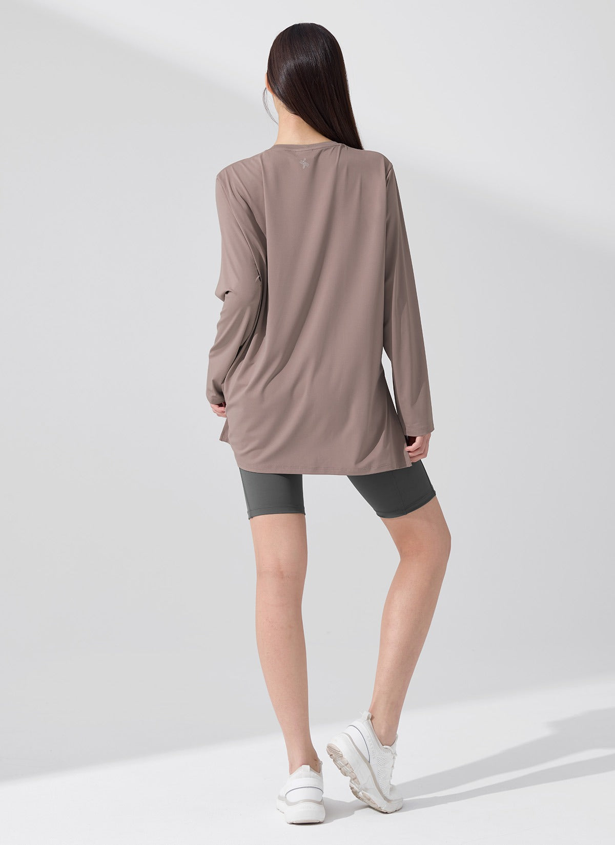Ice Feather Light Loose Fit Long Sleeve