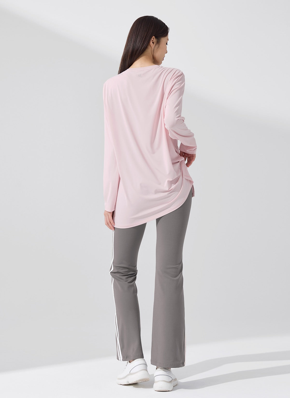 Ice Feather Light Loose Fit Long Sleeve