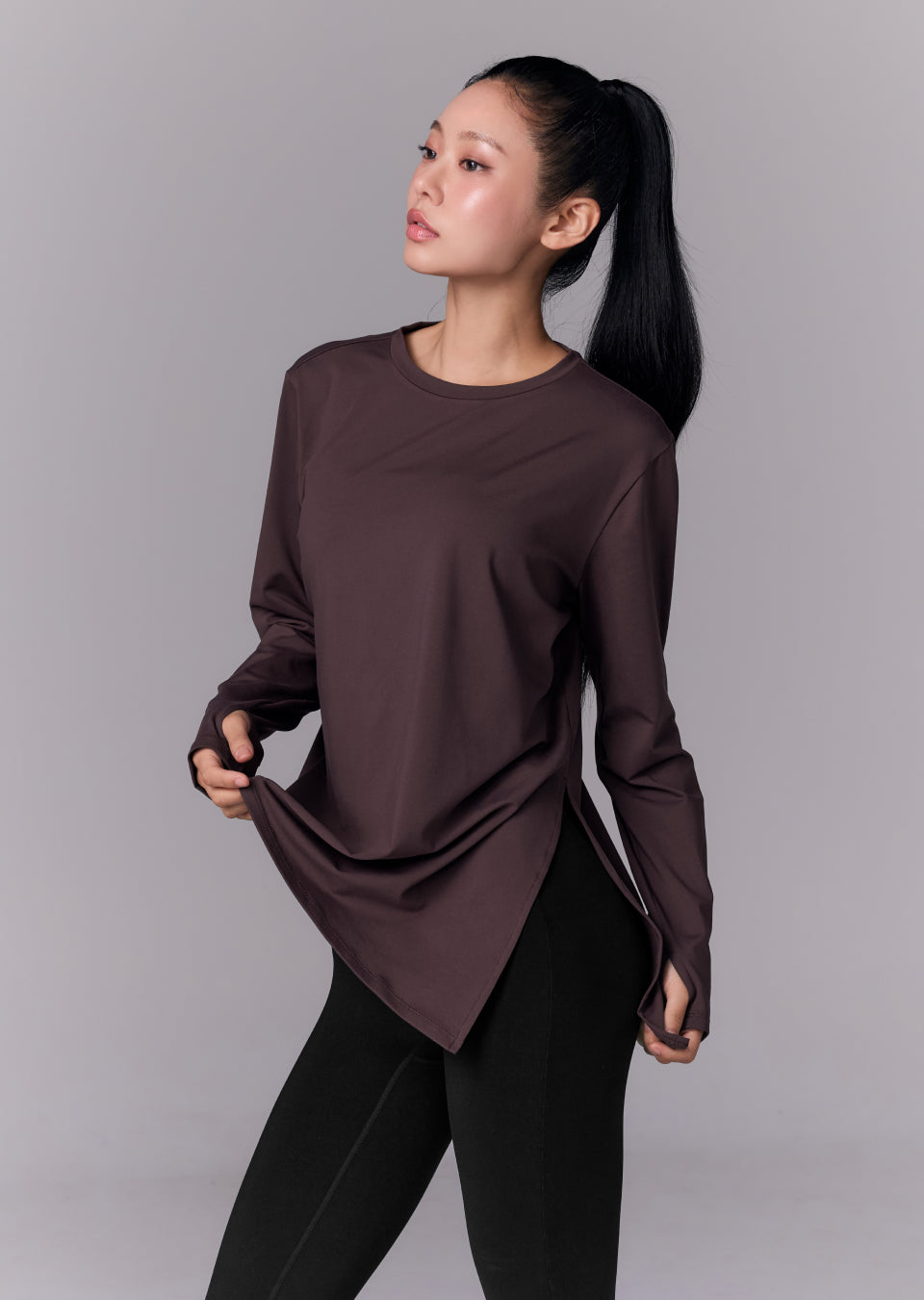 Peach-like One-Slit Loose Fit Long Sleeve