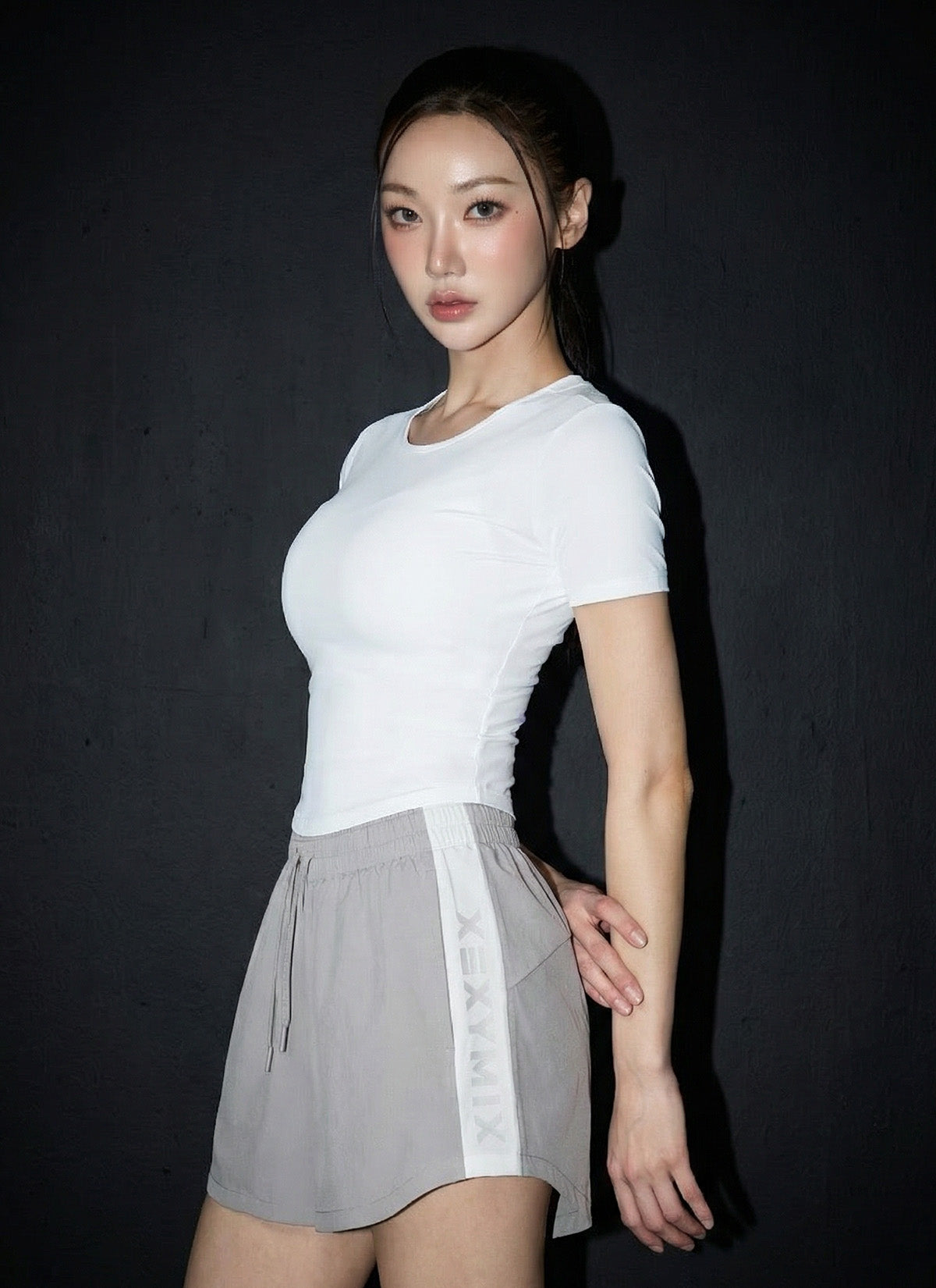 Breathable Mesh Back Twist Short Sleeve