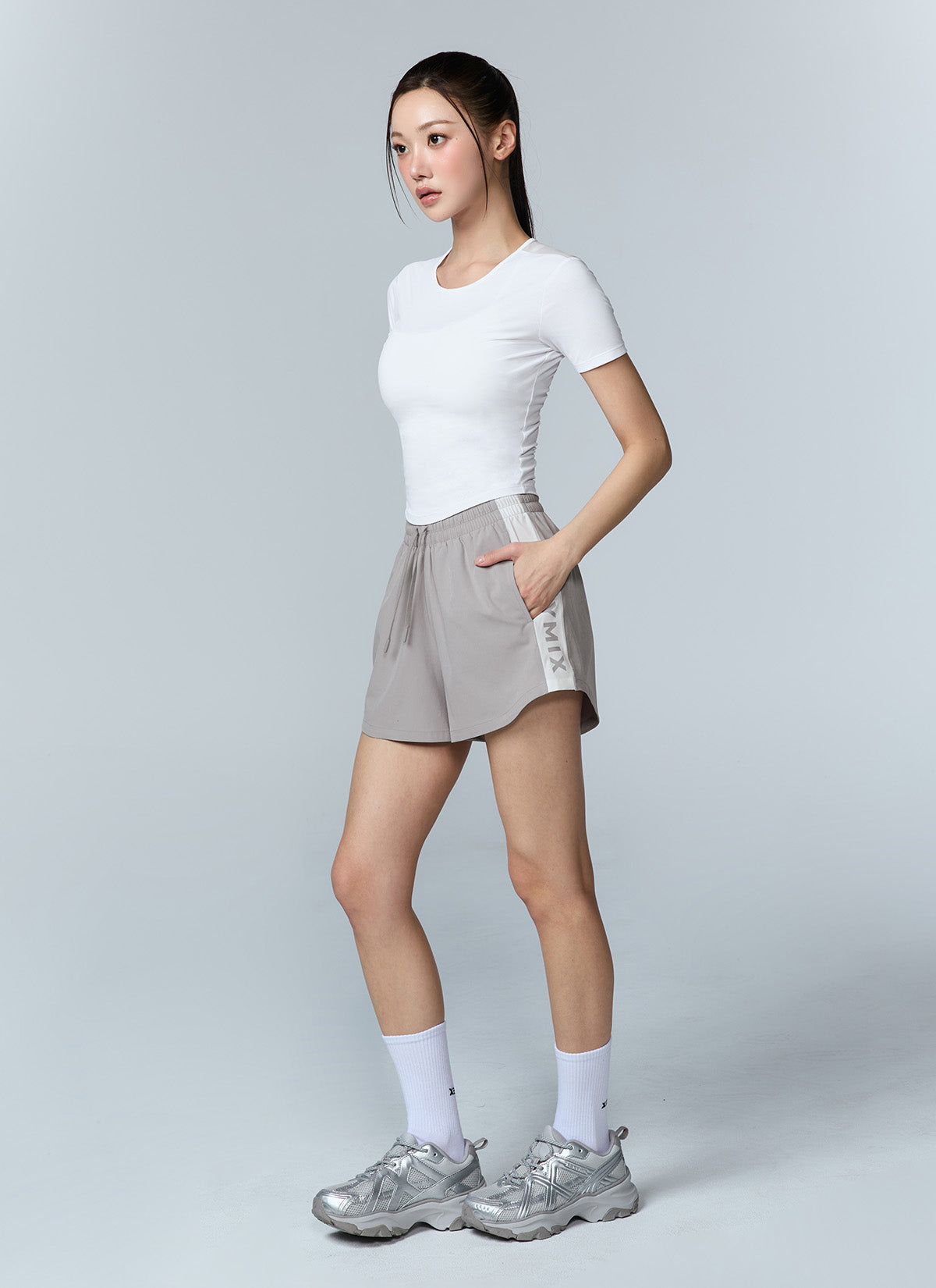 Breathable Mesh Back Twist Short Sleeve