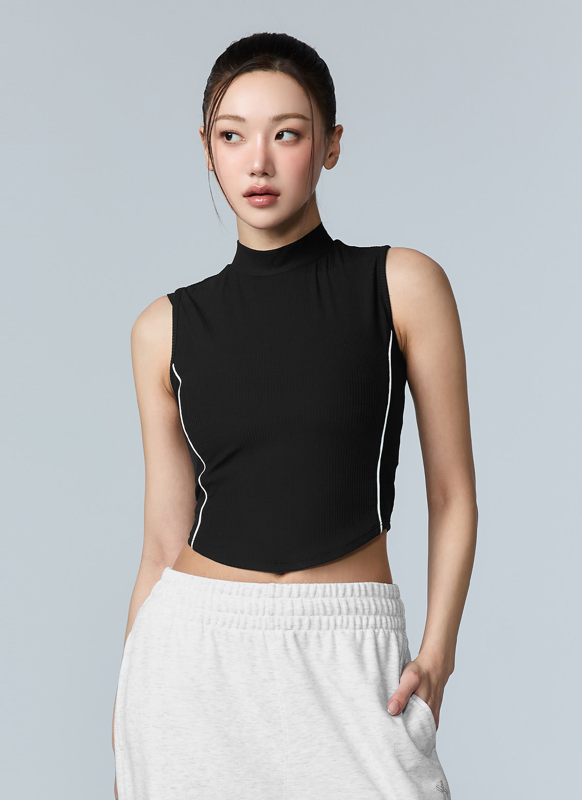 Soft Ribbed Piping Mock Neck Sleeveless