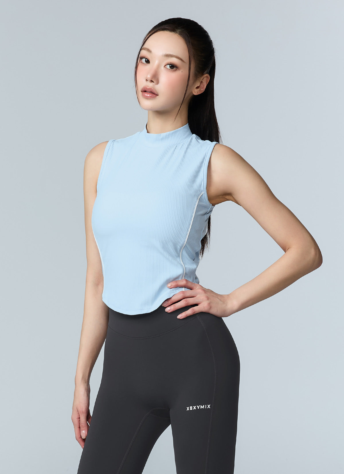 Soft Ribbed Piping Mock Neck Sleeveless