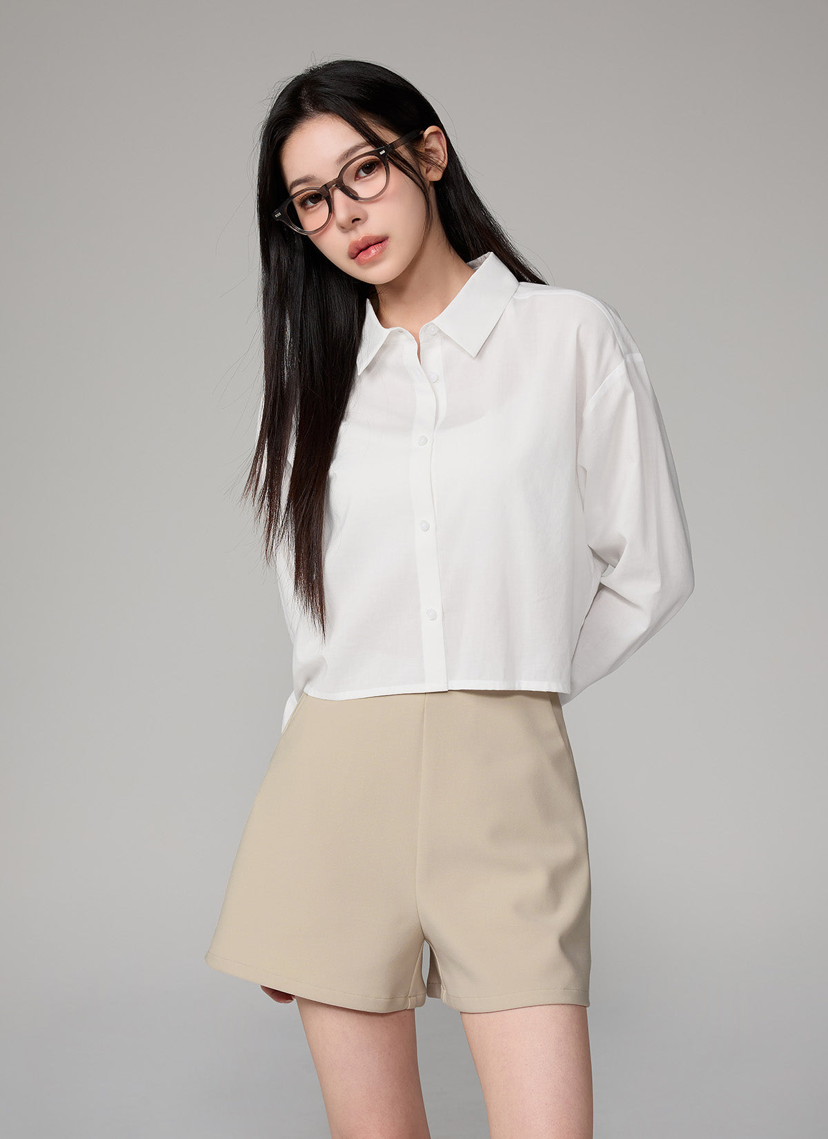 Lightweight Back-Button Crop Shirt