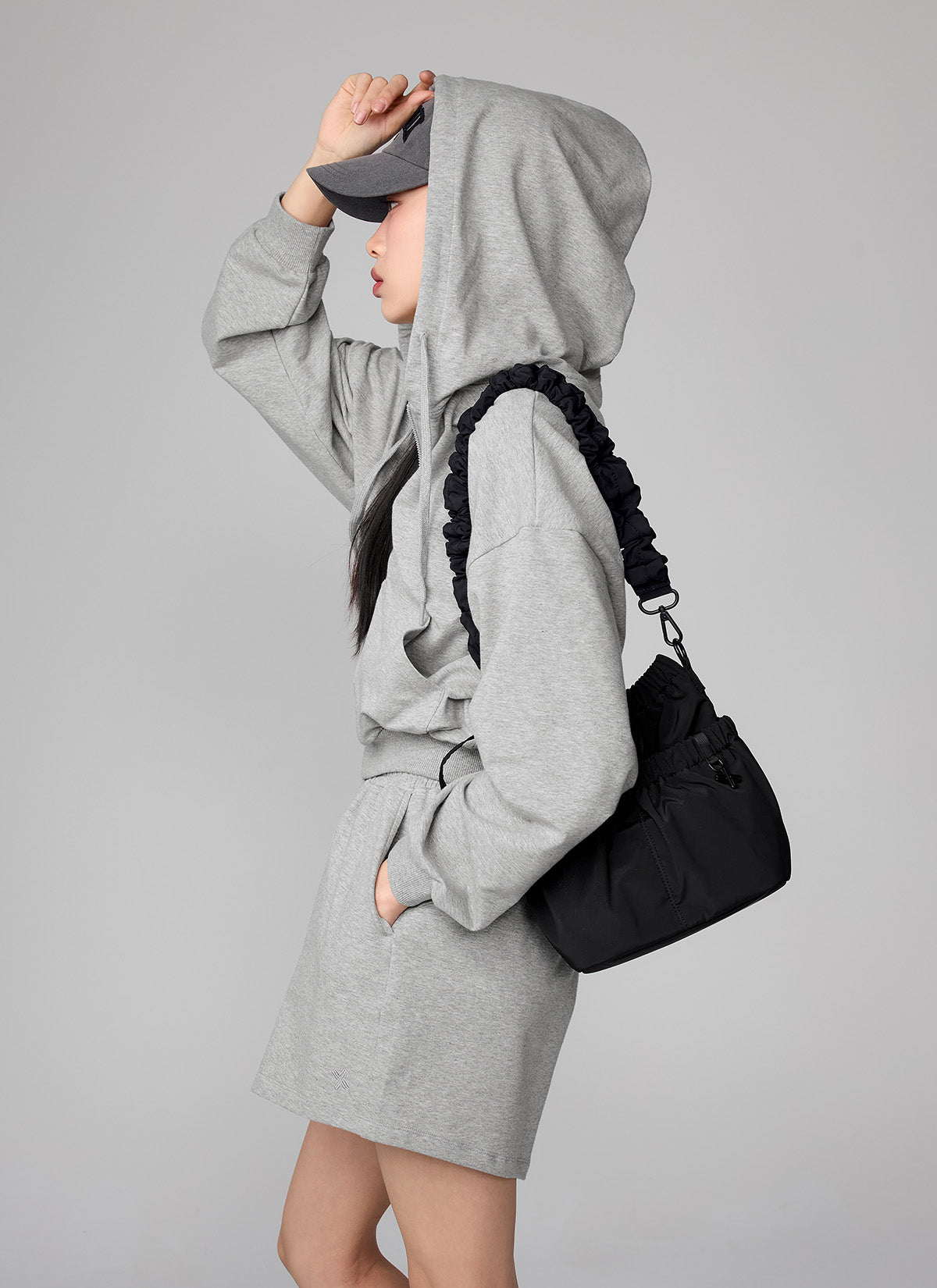Soft Light Hood Zip-Up