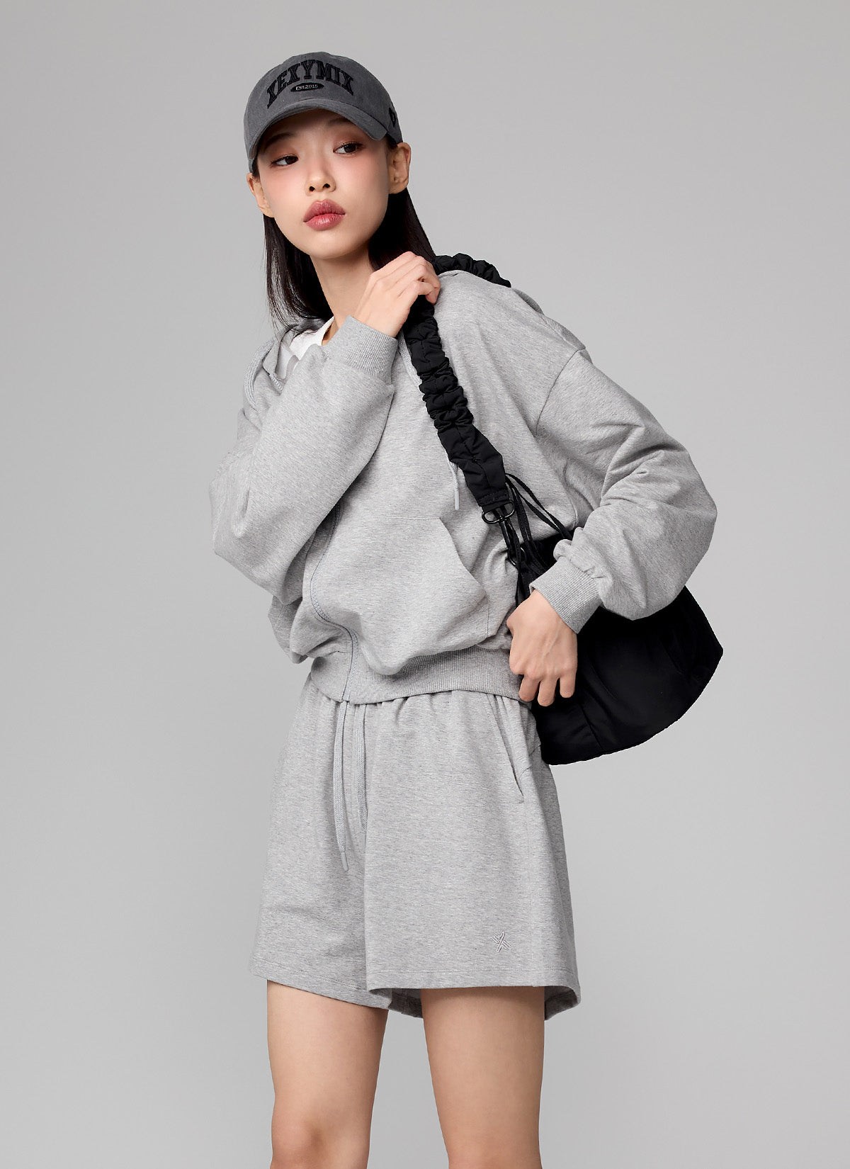 Soft Light Hood Zip-Up