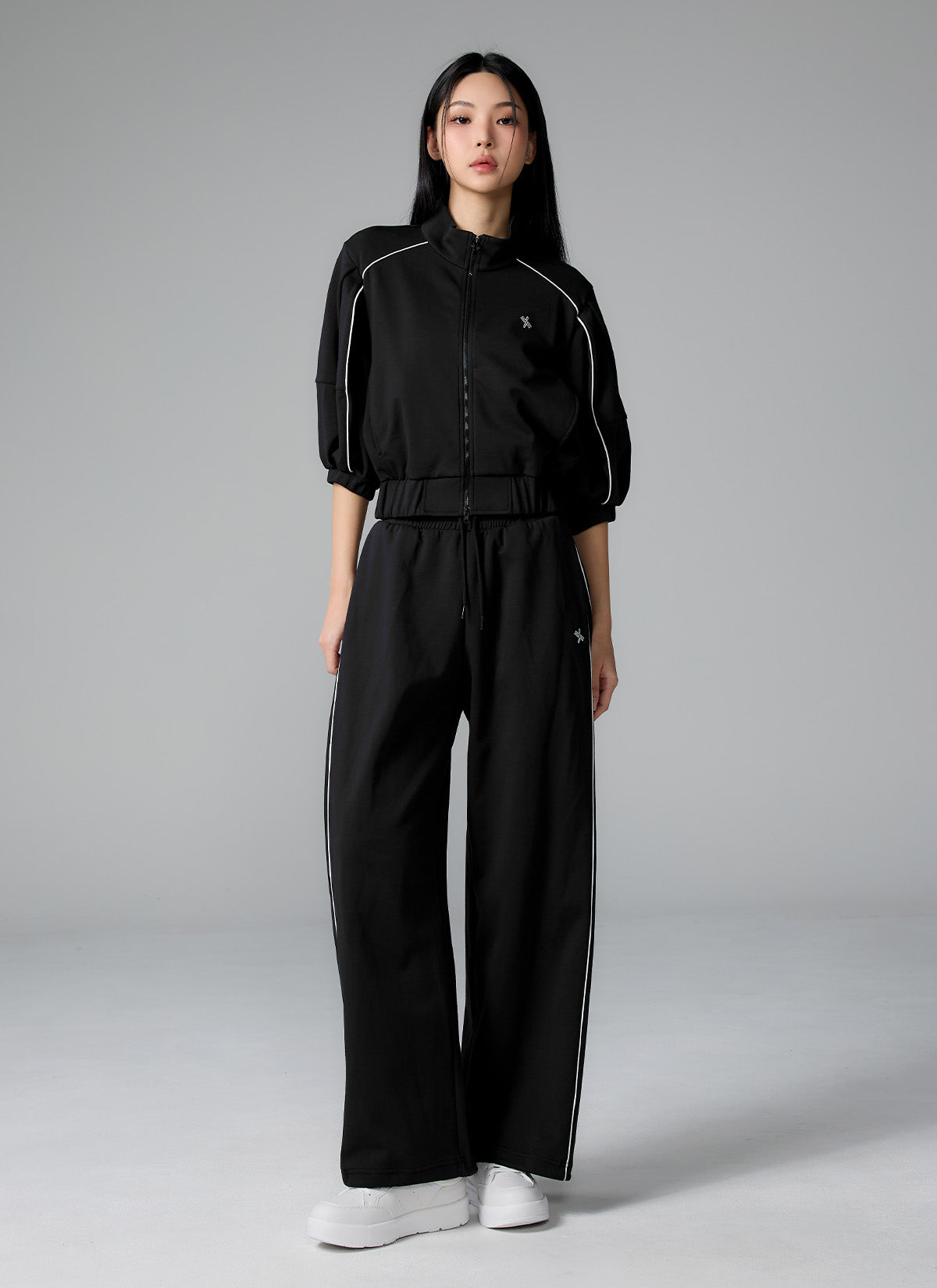 Piping High Neck Zip-up Jacket
