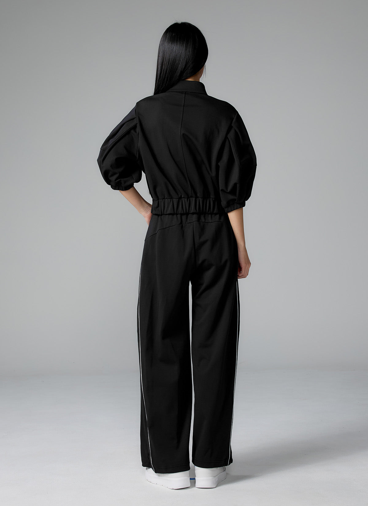 Piping High Neck Zip-up Jacket