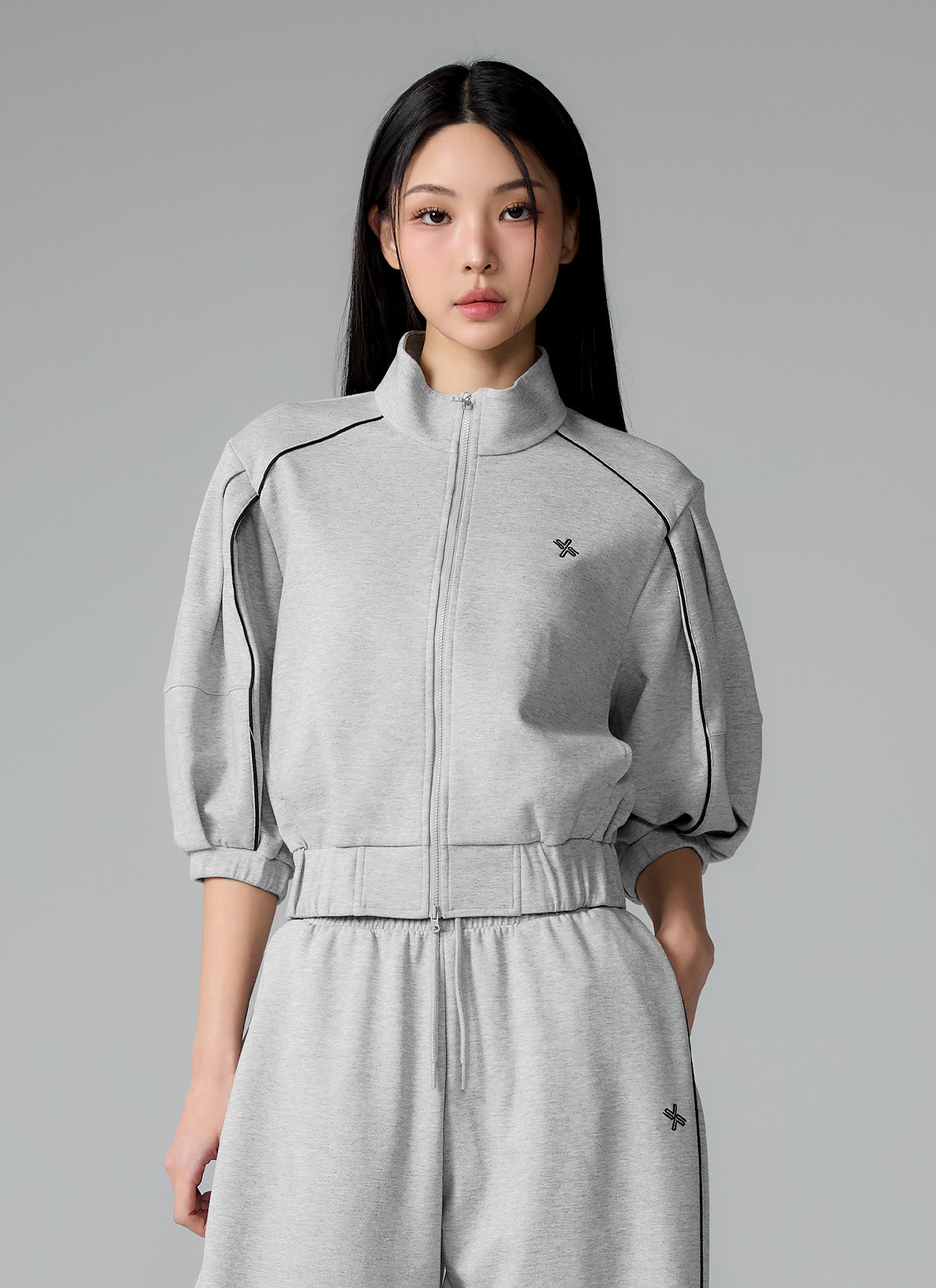 Piping High Neck Zip-up Jacket
