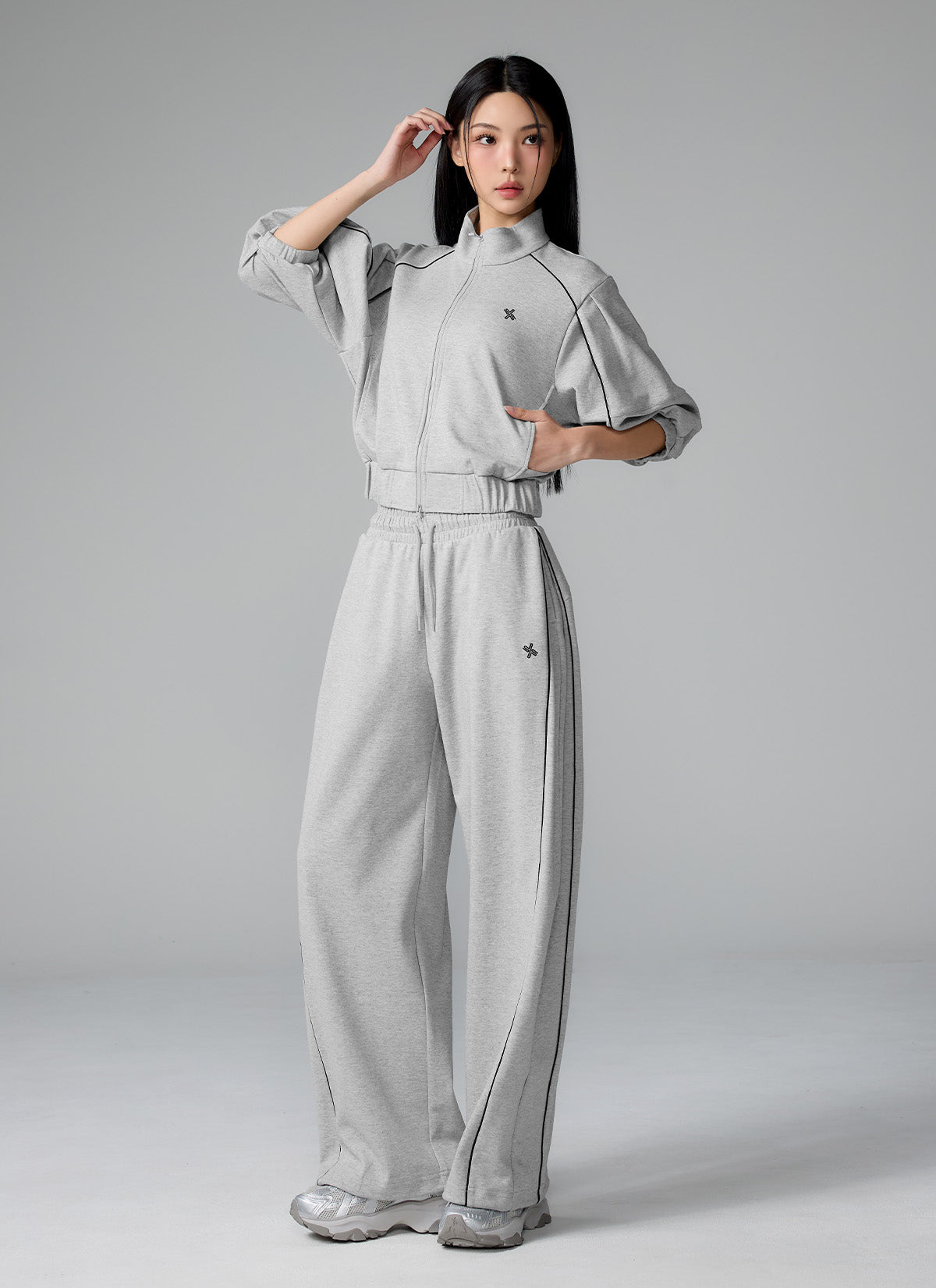 Piping Balloon Wide Sports Pants