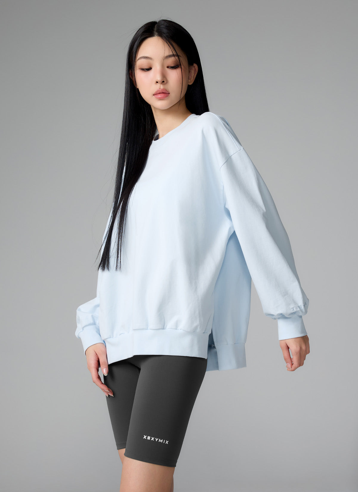 Soft Side Slit Sports Sweatshirt