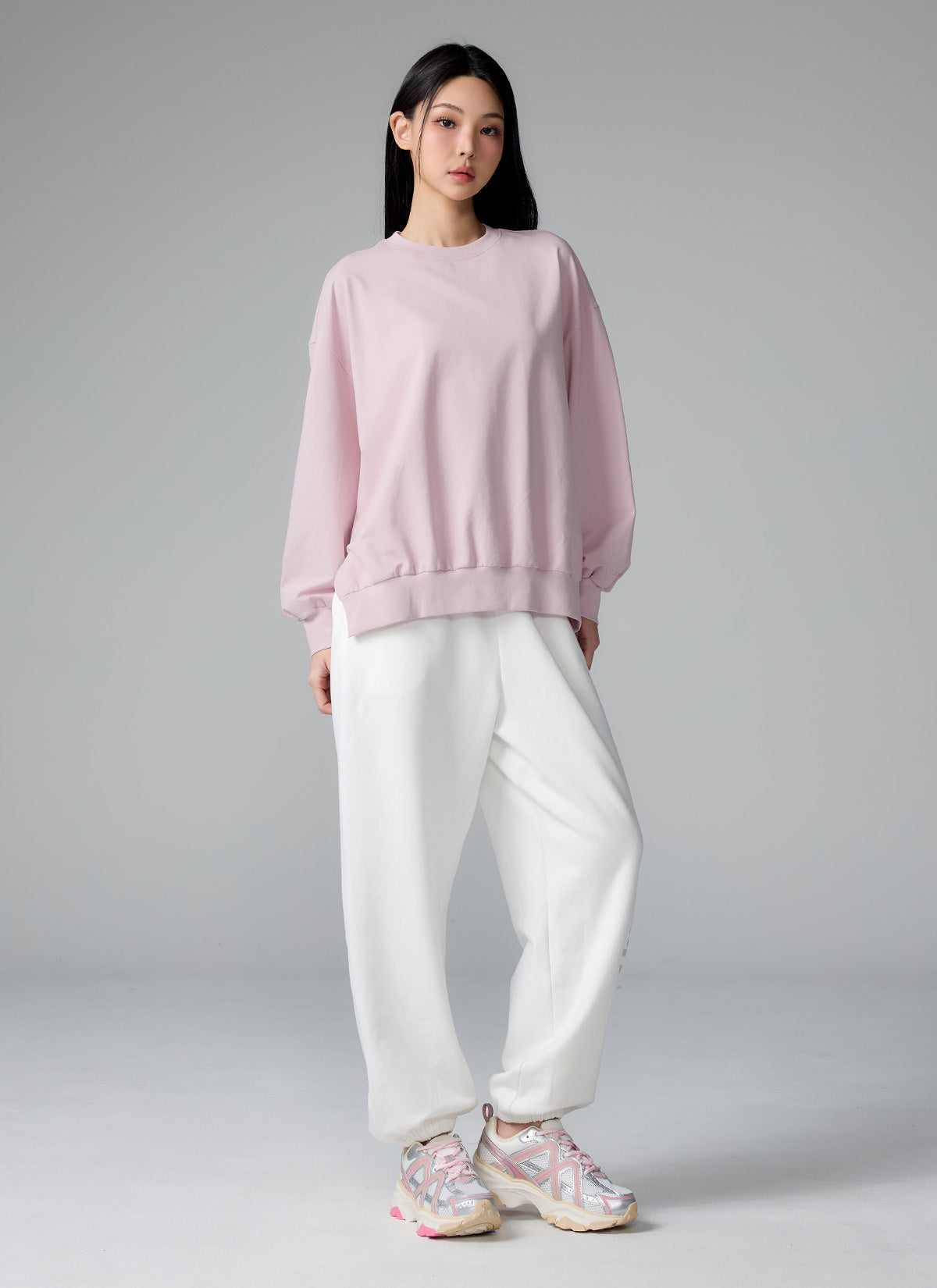 Soft Side Slit Sports Sweatshirt