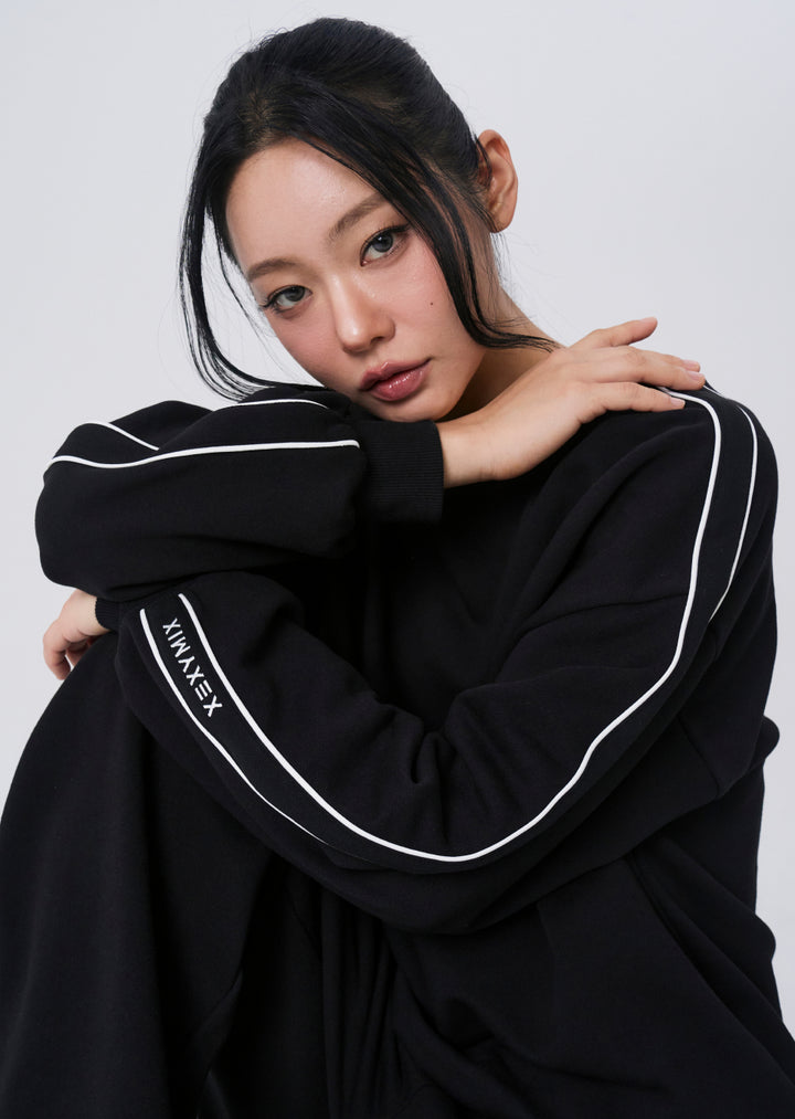 Softree Oversized Piping Contrast Sweatshirt