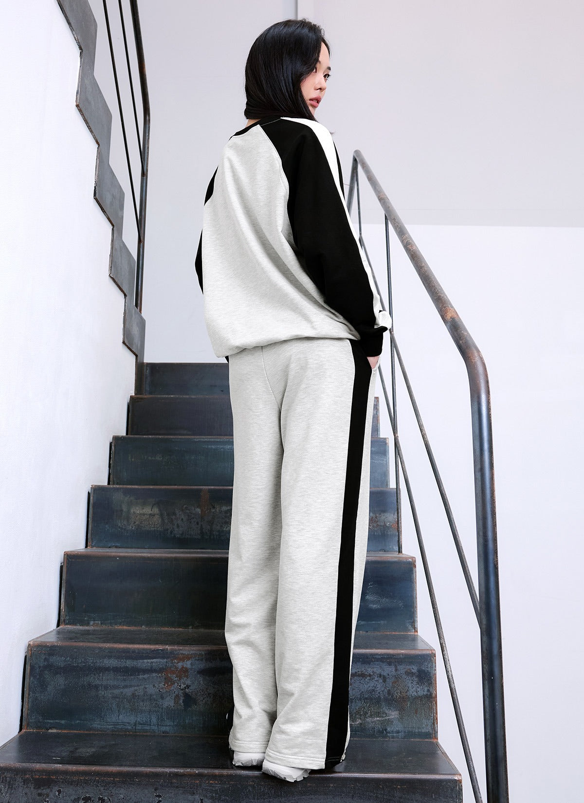 Sporty Track Wide Pants