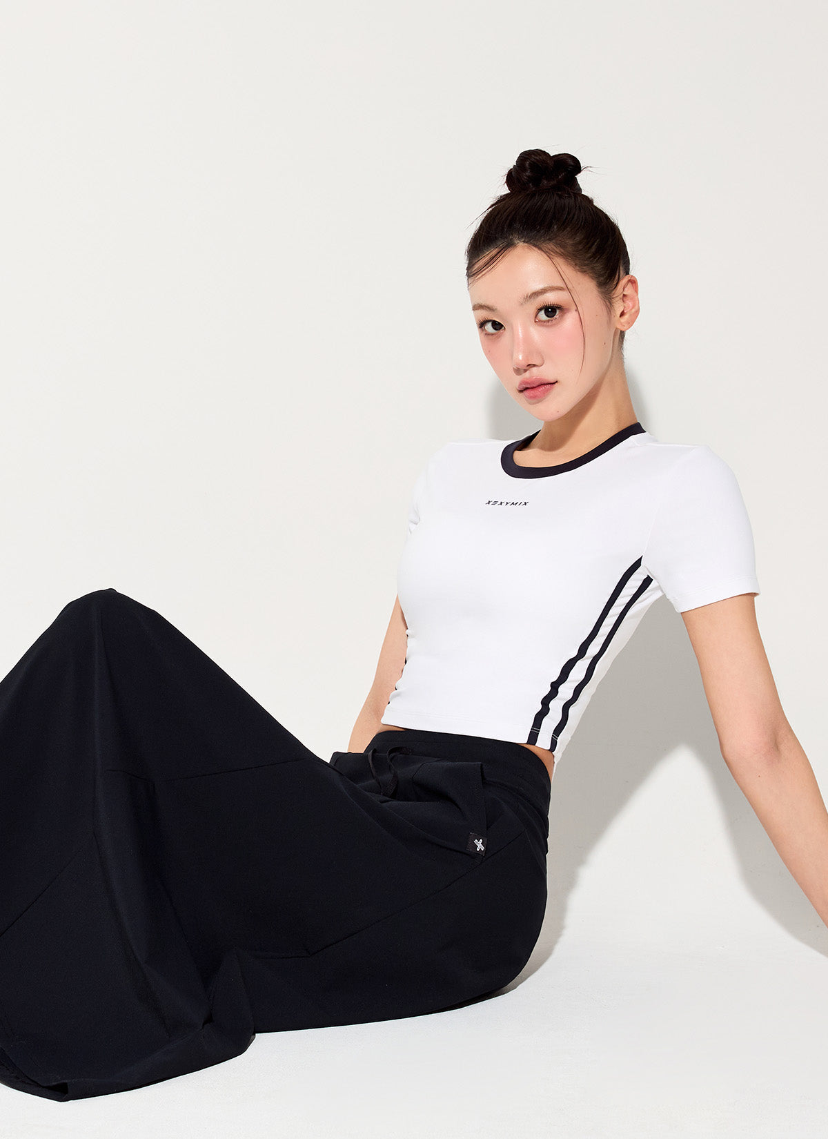 Sporty Trackline Crop Short Sleeve