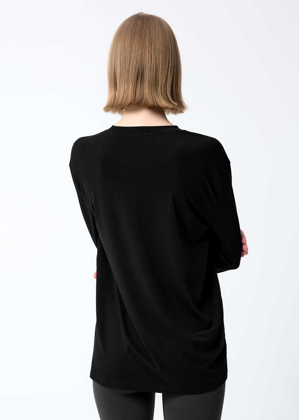 Loose One-Slit Long Sleeve