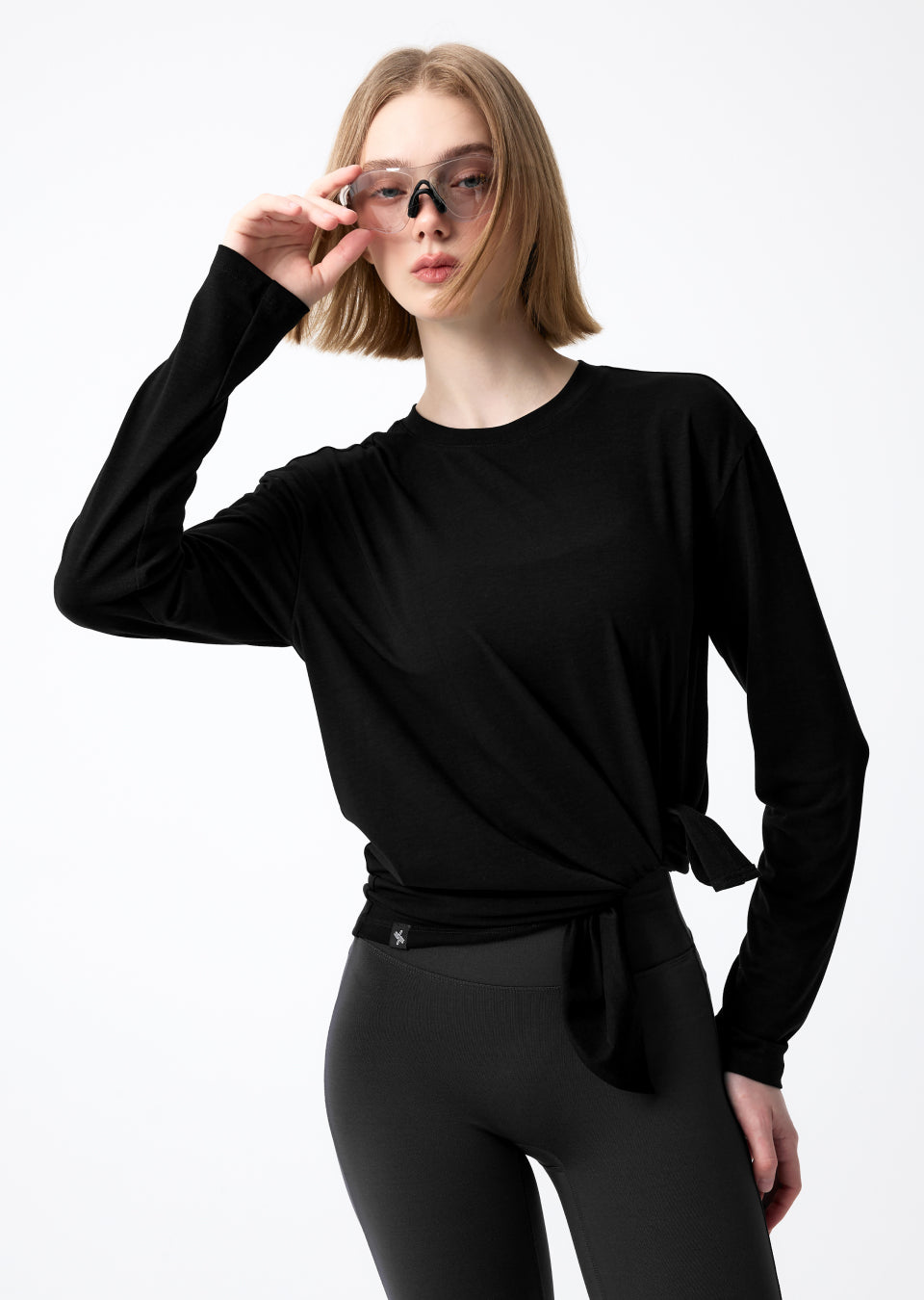 Loose One-Slit Long Sleeve
