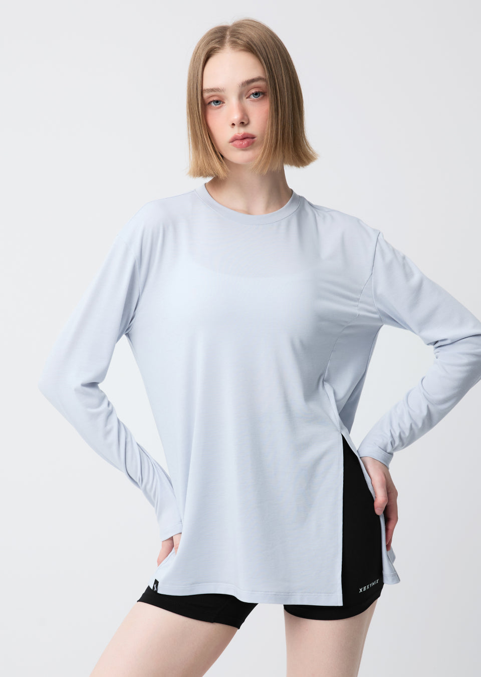 Loose One-Slit Long Sleeve