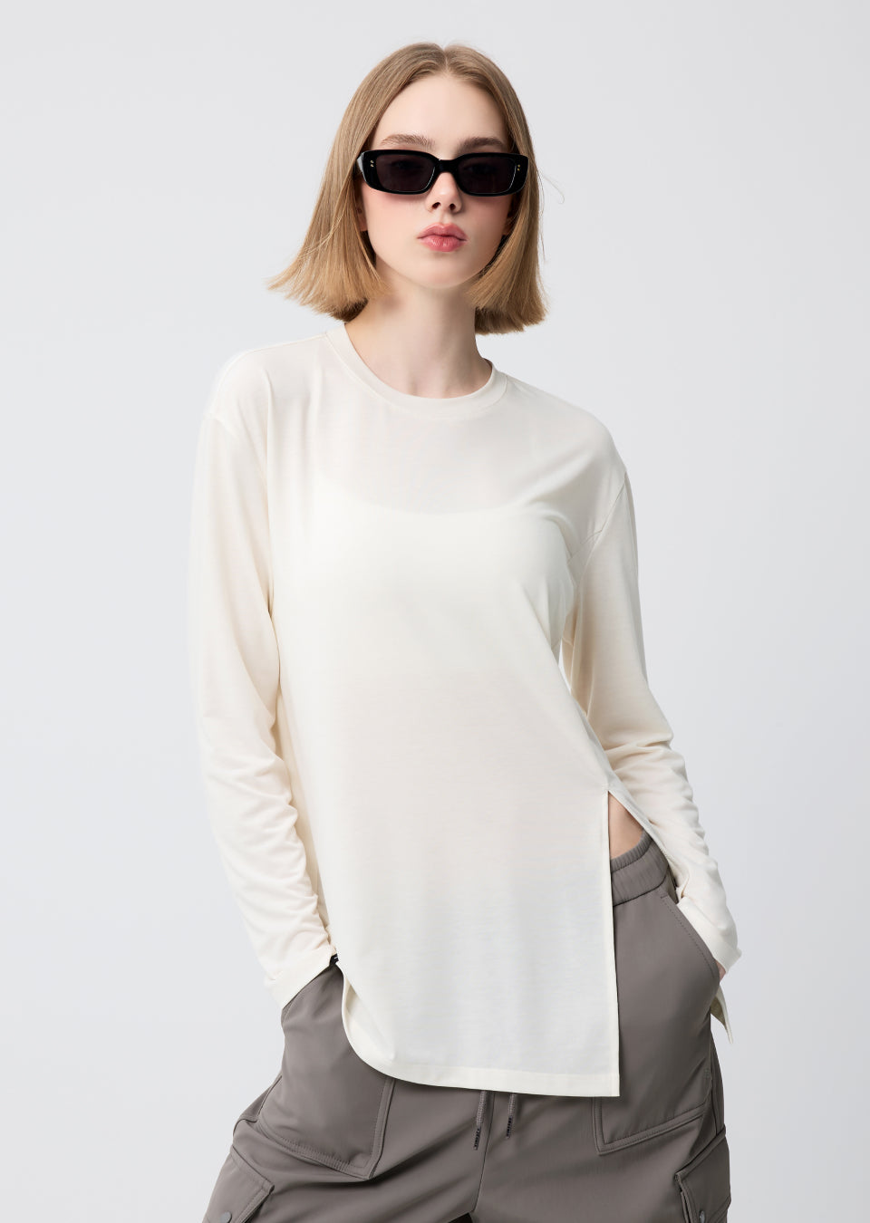Loose One-Slit Long Sleeve