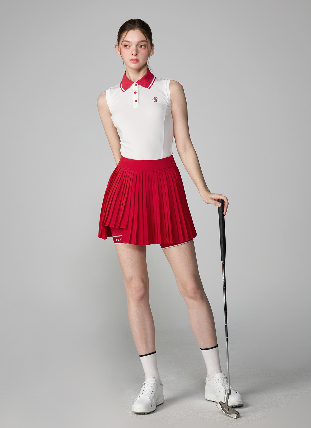 Unbalanced Logo Point Pleats Skirt