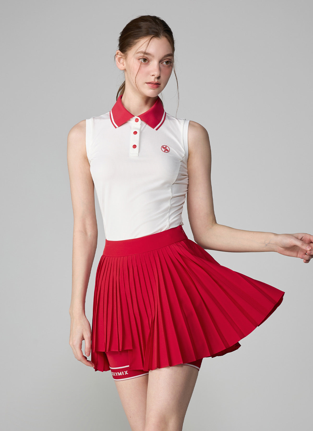 Unbalanced Logo Point Pleats Skirt