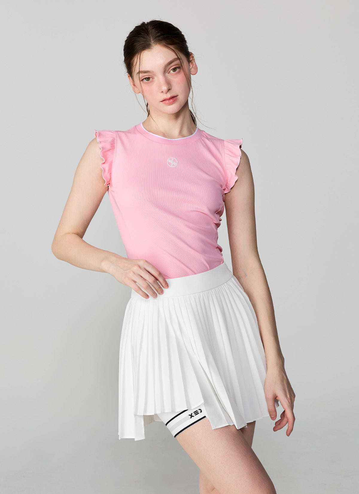 Unbalanced Logo Point Pleats Skirt