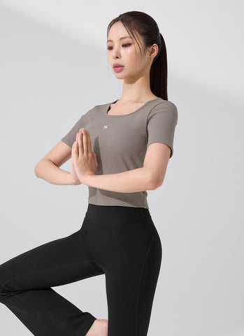 Soft Ribbed Cropped Short Sleeve