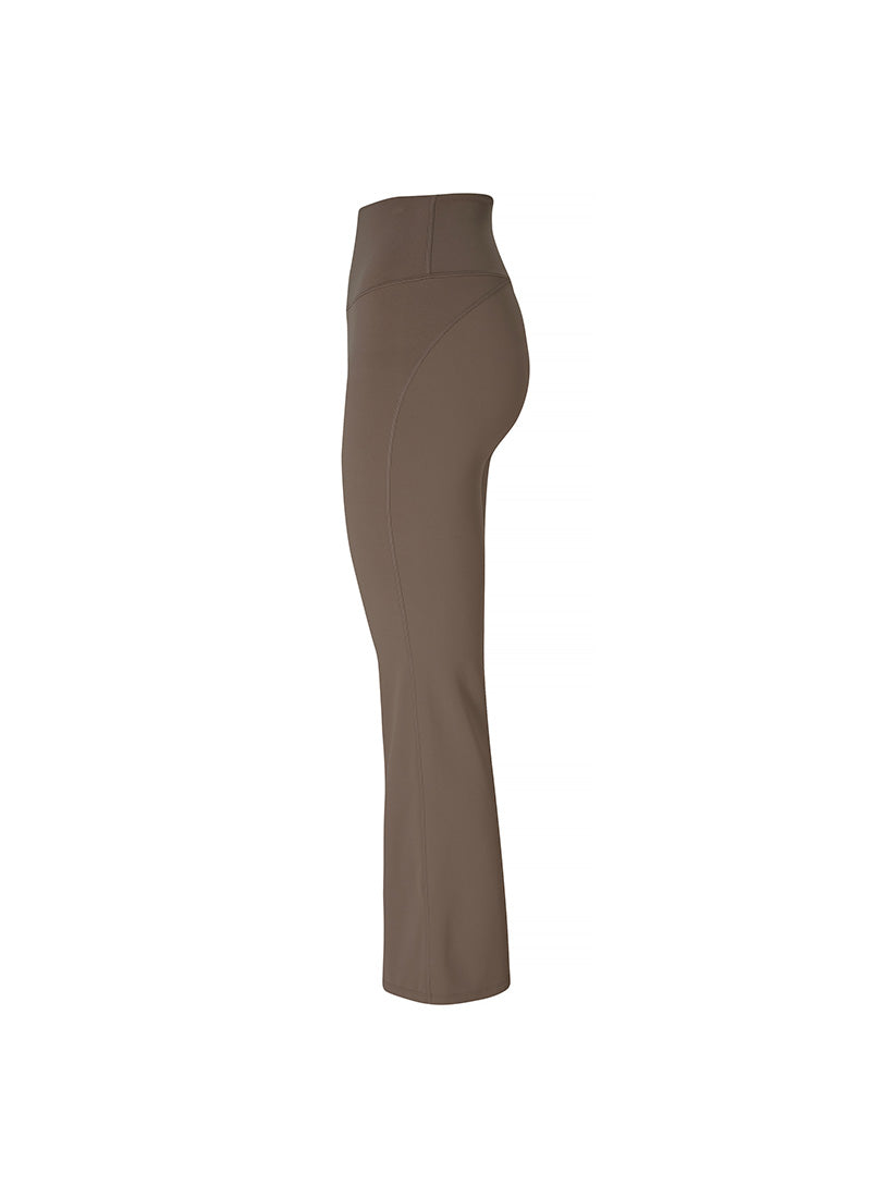 Black Label Signature Power Rise Bootscut Pants (Short)
