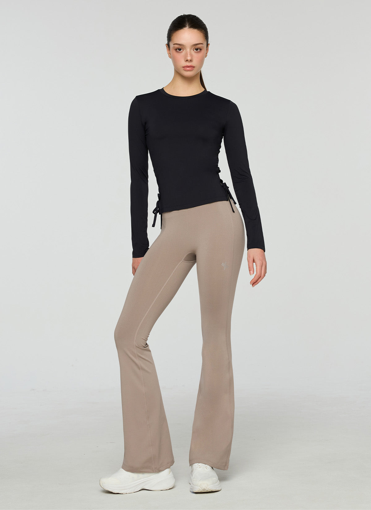 [Go Youn-Jung's Outfit] V-Up 3D Plus Bootcut Leggings