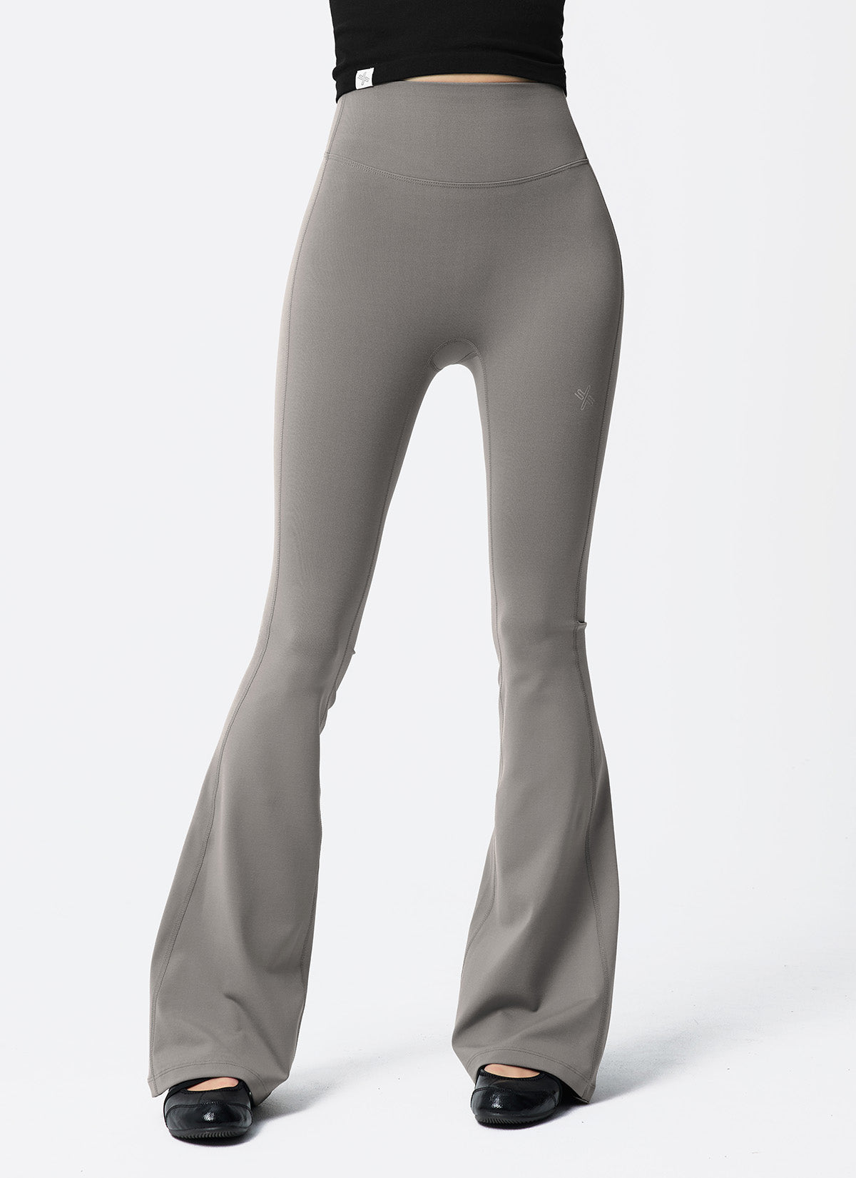 [Go Youn-Jung's Outfit] V-Up 3D Plus Bootcut Leggings