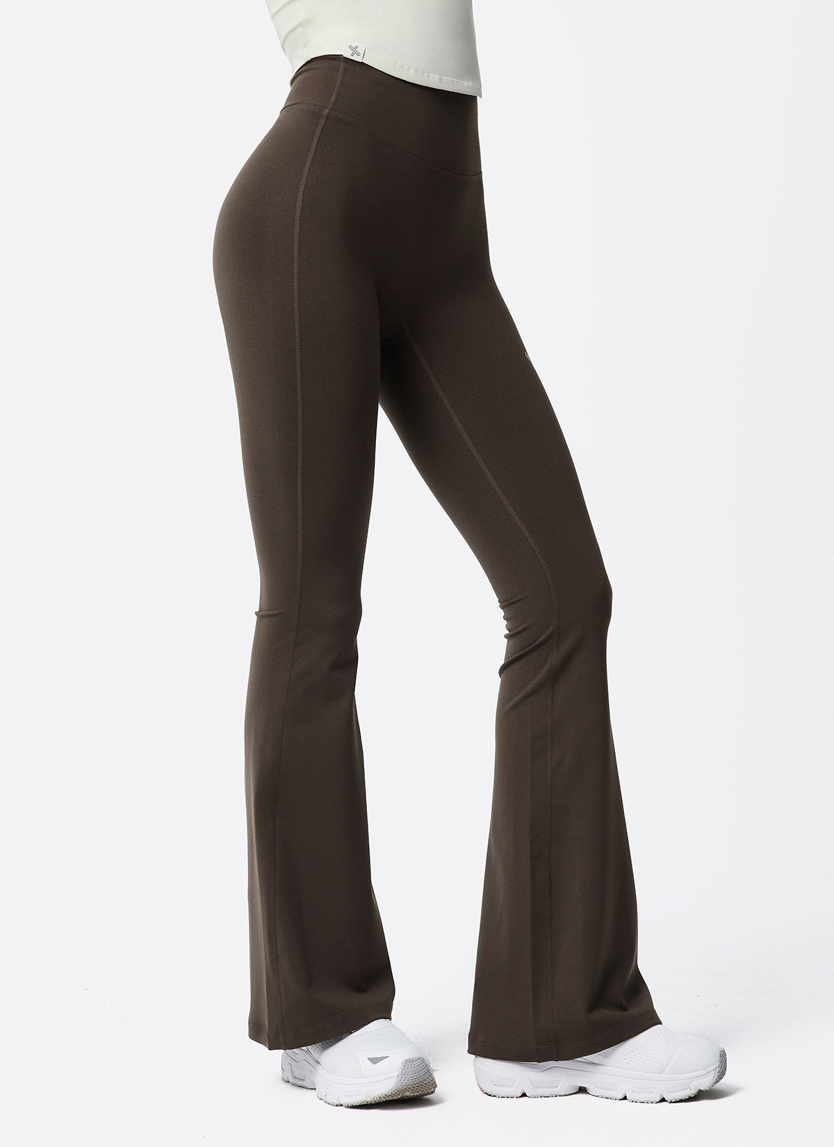 [Go Youn-Jung's Outfit] V-Up 3D Plus Bootcut Leggings