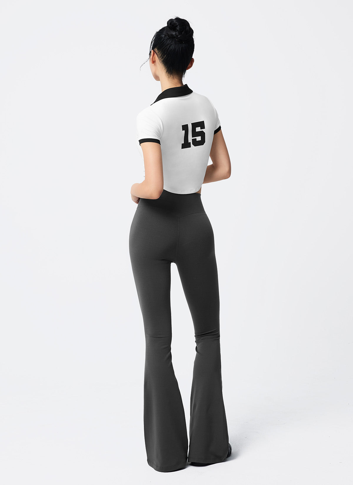 [Go Youn-Jung's Outfit] V-Up 3D Plus Bootcut Leggings
