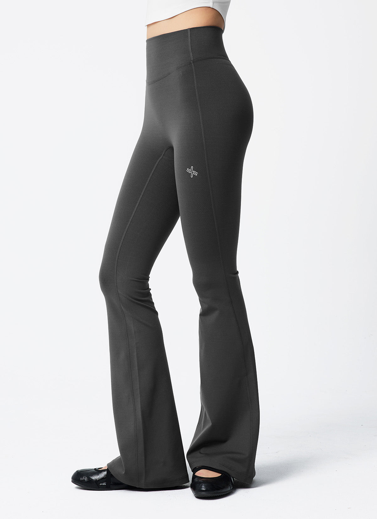 [Go Youn-Jung's Outfit] V-Up 3D Plus Bootcut Leggings