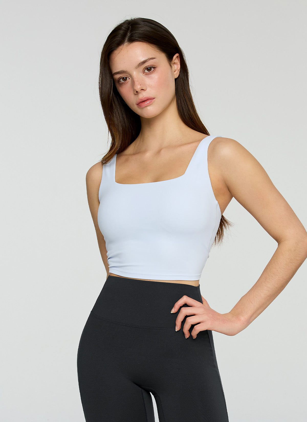 Black Label Signature Power Rise Back Twist Crop Top