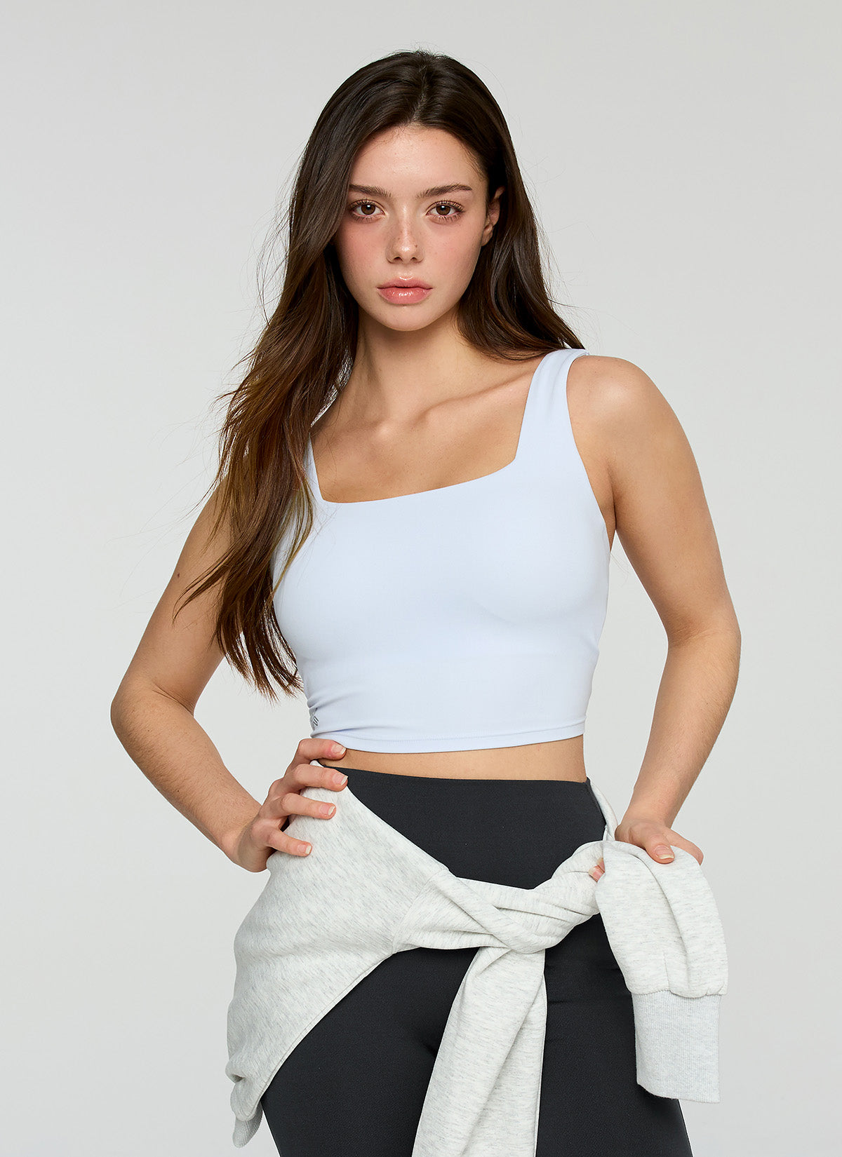 Black Label Signature Power Rise Back Twist Crop Top