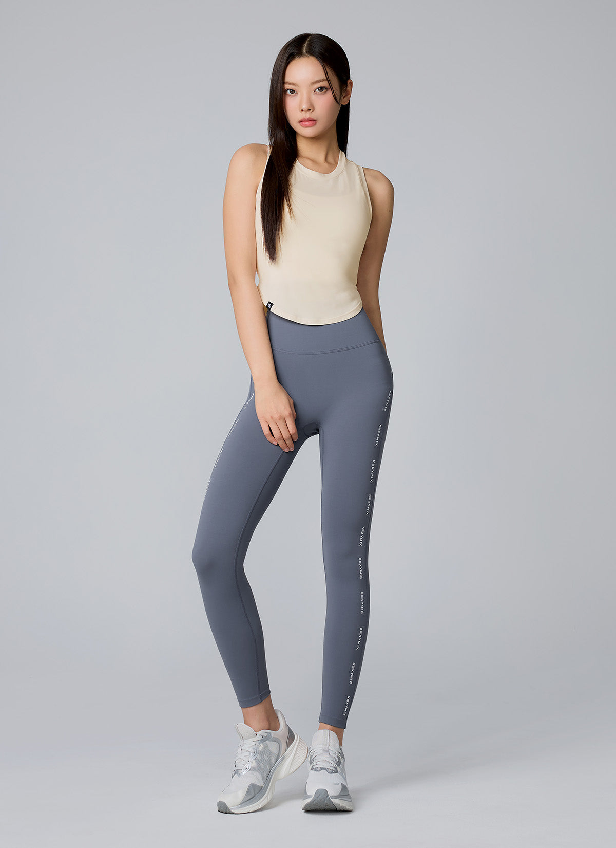 Black Label Signature 360N Logo Line Leggings