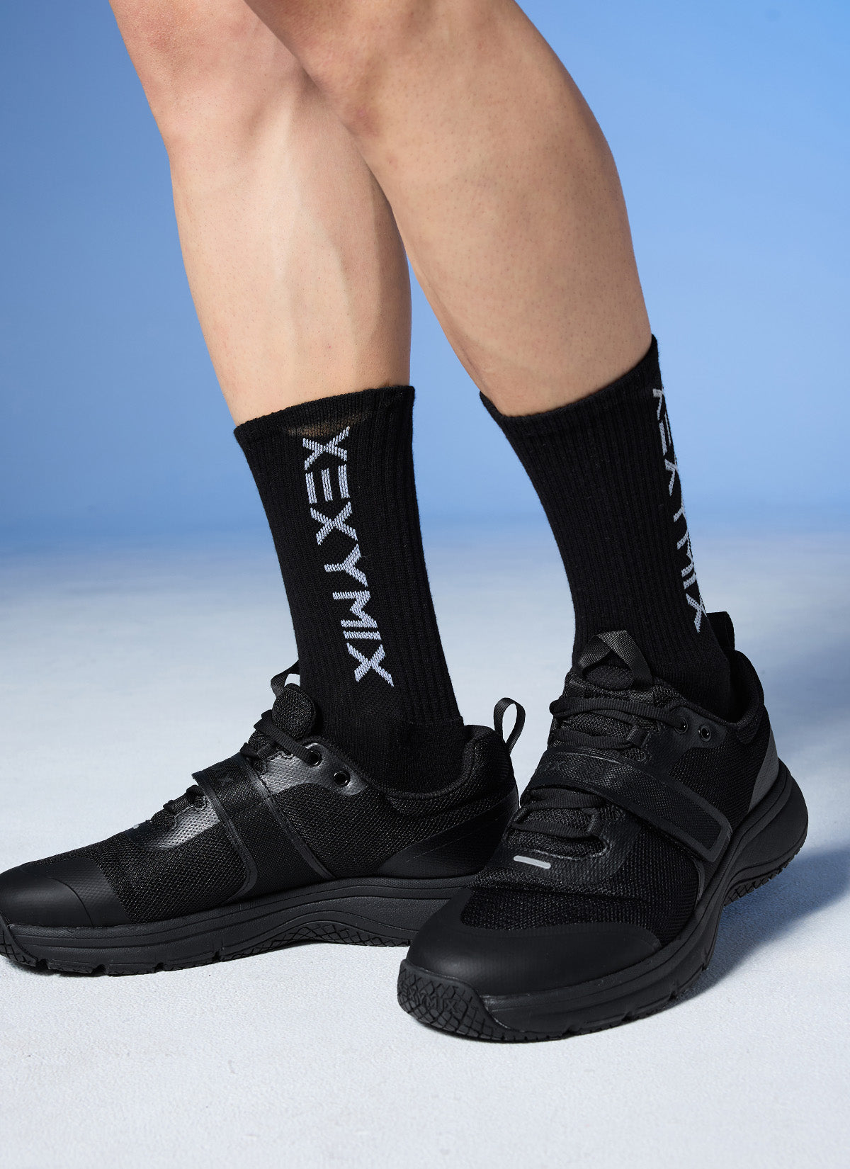 [Go Youn-Jung's Outfit] Lettering Logo Crew Socks