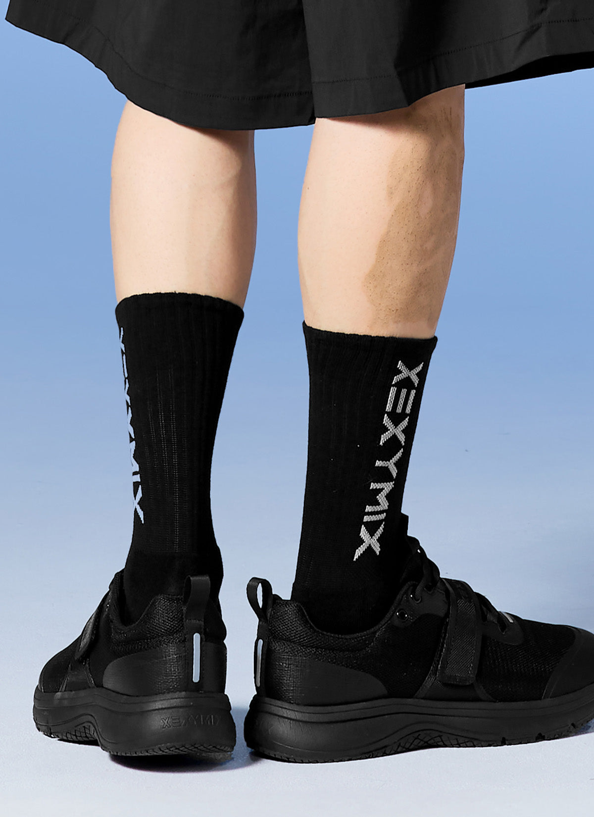 [Go Youn-Jung's Outfit] Lettering Logo Crew Socks