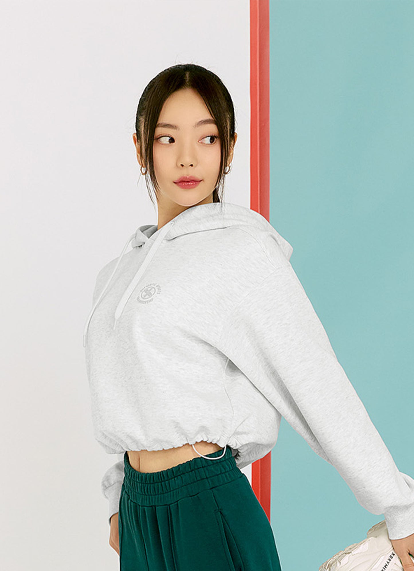 Soft Cushion String Crop Hood