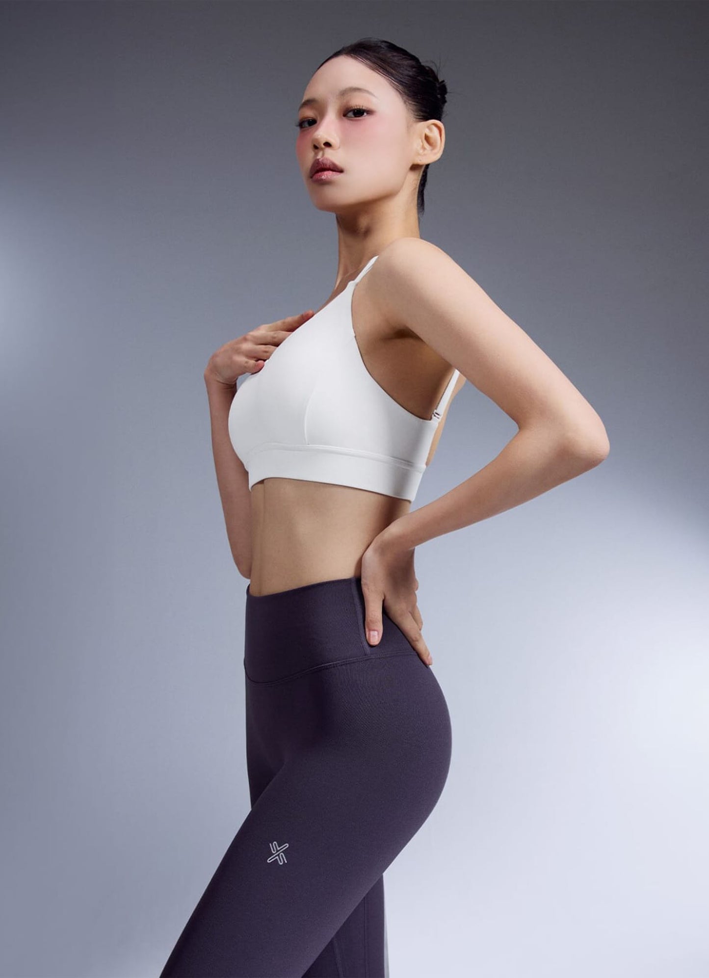 Black Label Signature 360N Two-Way Strap Sports Bra